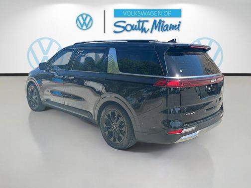 2024 Kia Carnival SX Prestige