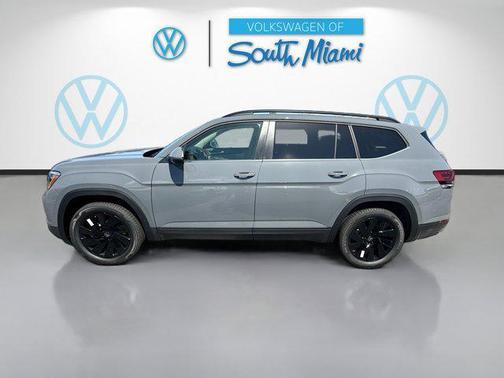 pure gray 2026 Volkswagen Atlas 2.0T SE w/Technology