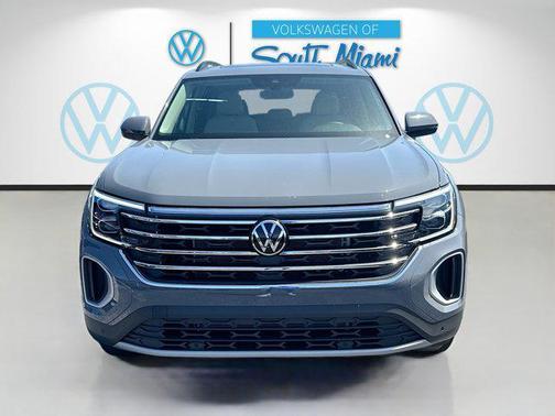 pure gray 2026 Volkswagen Atlas 2.0T SE w/Technology