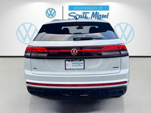 2026 Volkswagen Atlas Cross Sport 2.0T SEL