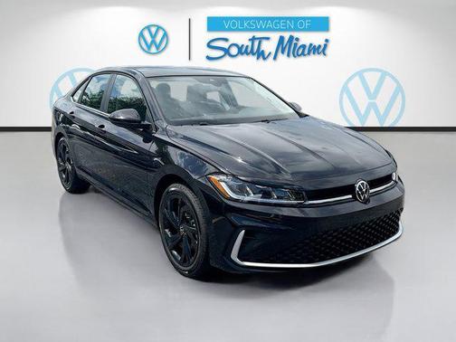 Deep Black Pearl 2026 Volkswagen Jetta 1.4T SE