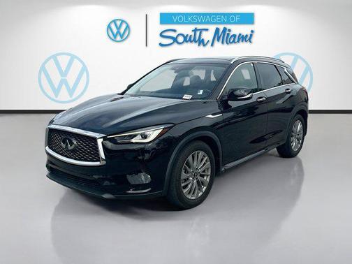 2023 INFINITI QX50 LUXE AWD