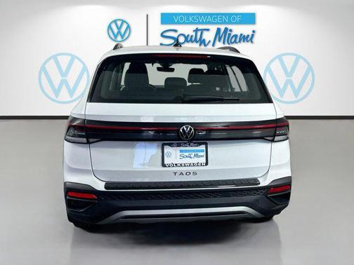2025 Volkswagen Taos 1.5T S