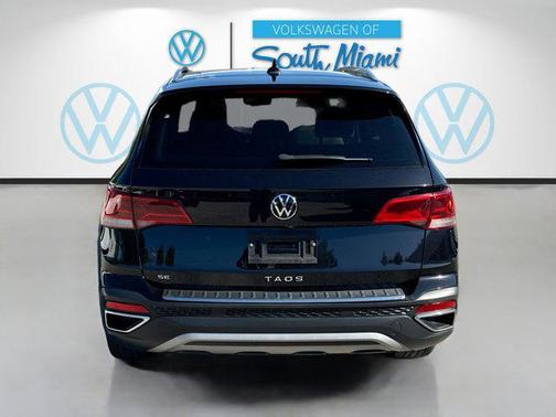 2023 Volkswagen Taos 1.5T SE
