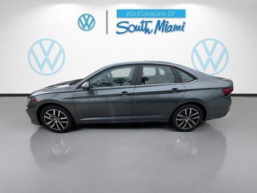 Platinum 2026 Volkswagen Jetta 1.4T SE