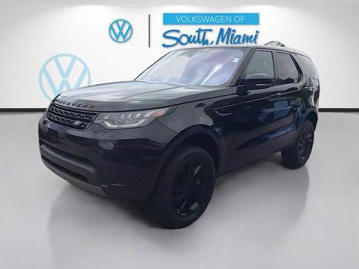 Black 2018 Land Rover Discovery HSE