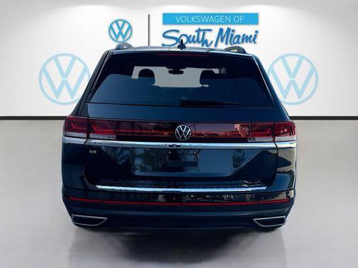 2024 Volkswagen Atlas 2.0T SE