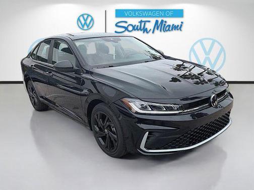 Deep Black Pearl 2026 Volkswagen Jetta 1.4T SE