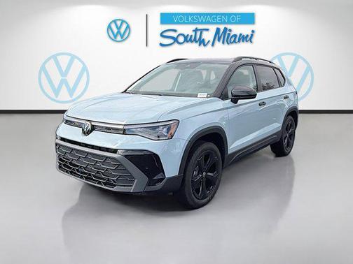 2026 Volkswagen Taos SE Black