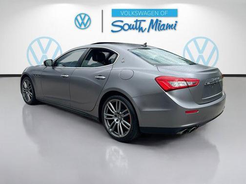 2017 Maserati Ghibli Base
