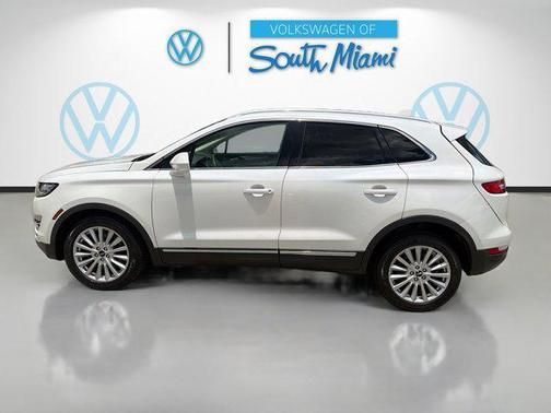 White Platinum Clearcoat Metallic 2019 Lincoln MKC Standard