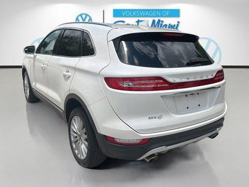 White Platinum Clearcoat Metallic 2019 Lincoln MKC Standard