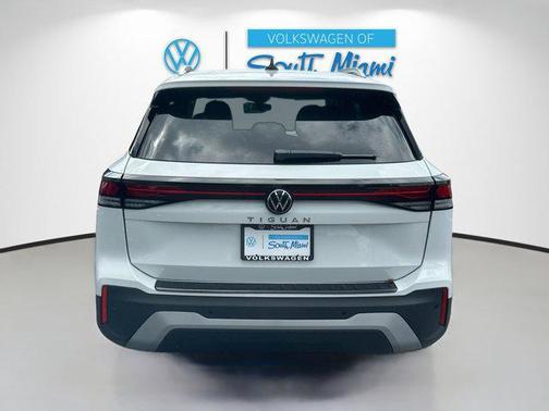 2025 Volkswagen Tiguan 2.0T S