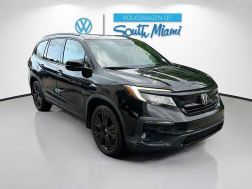 2022 Honda Pilot AWD Black Edition