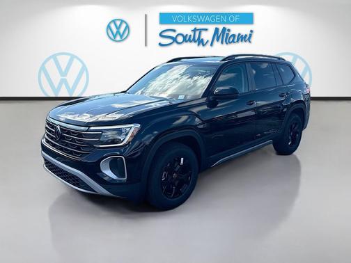 deep black pearl 2026 Volkswagen Atlas Peak Edition