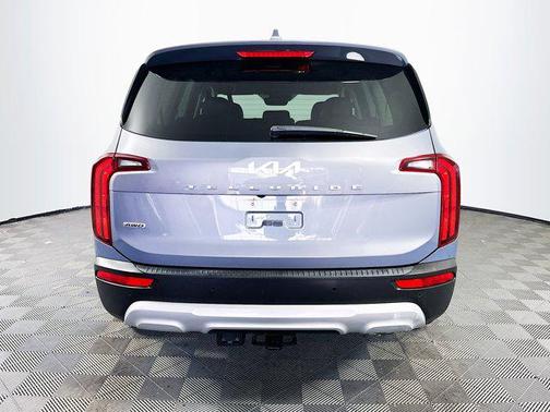 2022 Kia Telluride LX