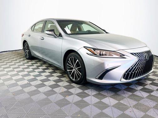2022 Lexus ES 350 Base