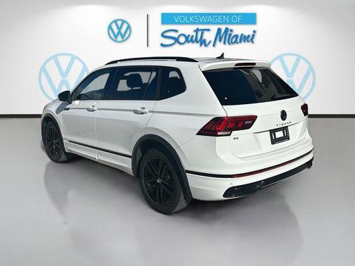 2022 Volkswagen Tiguan 2.0T SE R-Line Black