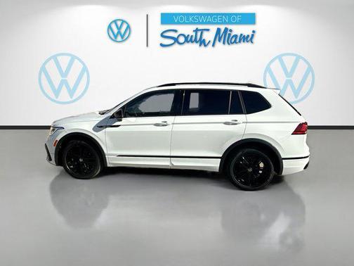 2022 Volkswagen Tiguan 2.0T SE R-Line Black