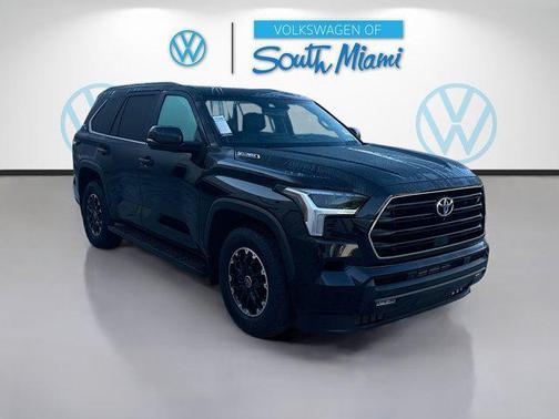 2024 Toyota Sequoia SR5
