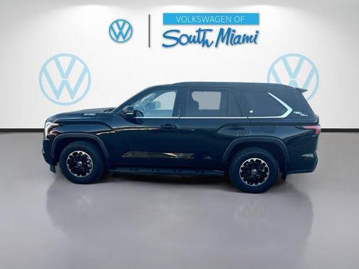 2024 Toyota Sequoia SR5