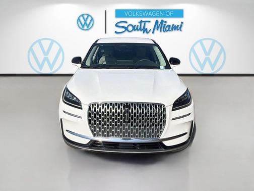 Pristine White Metallic Tri-Coat 2023 Lincoln Corsair Standard