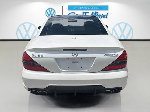 Diamond White Metallic 2009 Mercedes-Benz SL-Class AMG