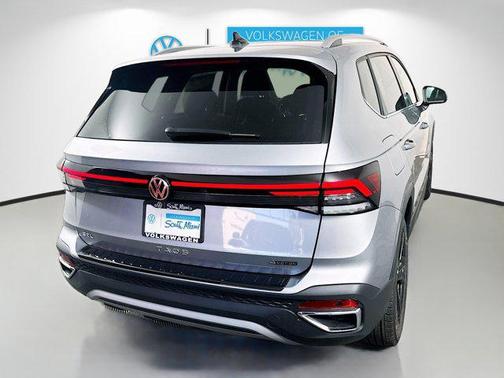 2025 Volkswagen Taos 1.5T SEL