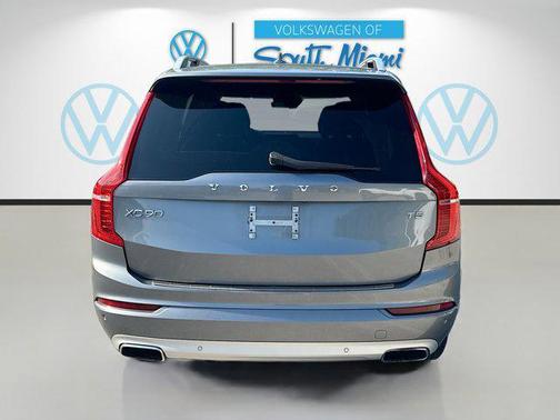 Osmium Grey Metallic 2017 Volvo XC90 T5 Momentum