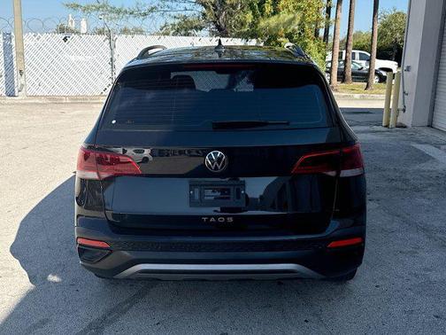 2024 Volkswagen Taos 1.5T S