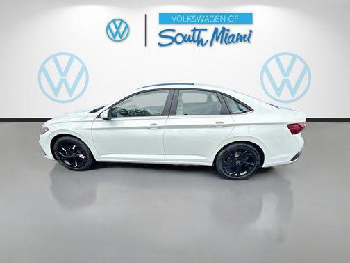 White Pearl 2026 Volkswagen Jetta 1.4T SE