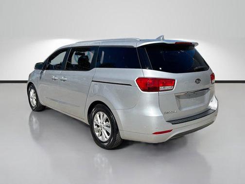 2018 Kia Sedona LX