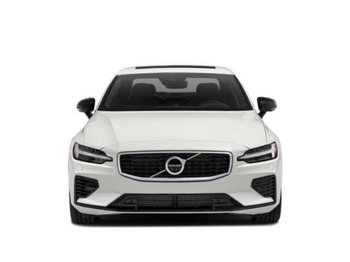 Birch 2022 Volvo S60 Recharge Plug-In Hybrid T8 R-Design Expression