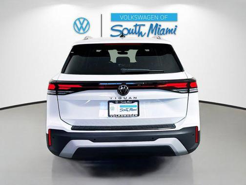 2025 Volkswagen Tiguan 2.0T S