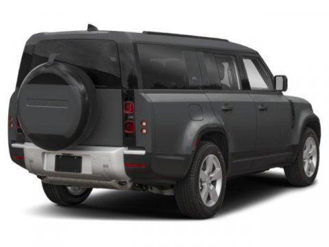 2024 Land Rover Defender 130 P400 X-Dynamic SE