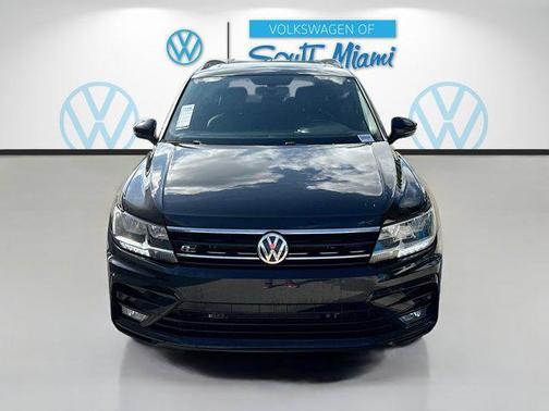 2020 Volkswagen Tiguan 2.0T SE R-Line Black