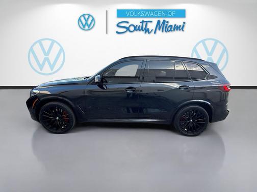 Black Sapphire Metallic 2023 BMW X5 M50i