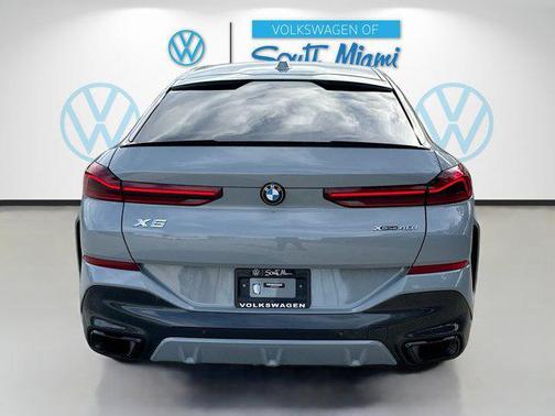 2024 BMW X6 xDrive40i