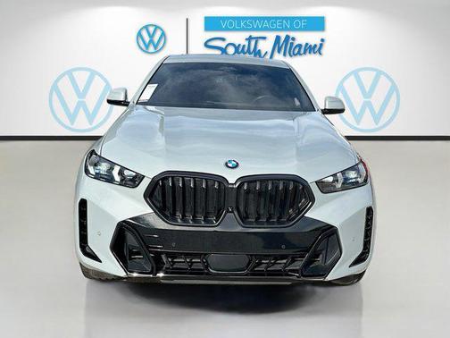 2024 BMW X6 xDrive40i