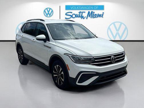 Pure White 2022 Volkswagen Tiguan 2.0T S