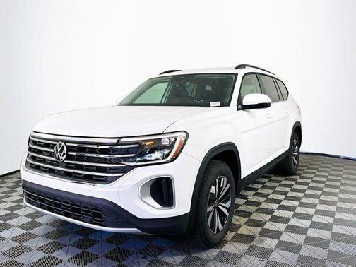 2025 Volkswagen Atlas 2.0T SE