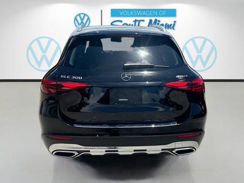Black 2023 Mercedes-Benz GLC 300 4MATIC