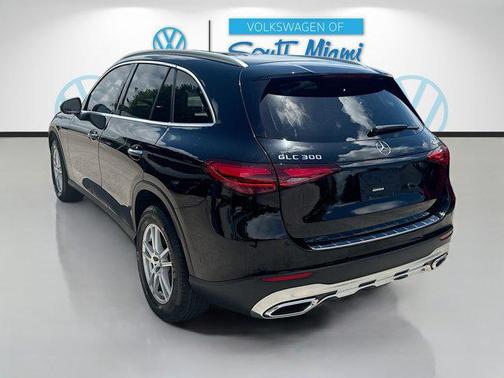 Black 2023 Mercedes-Benz GLC 300 4MATIC
