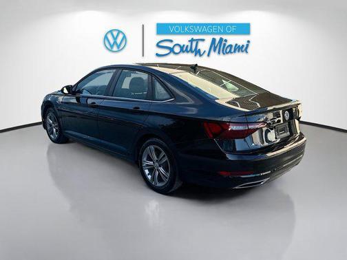 2021 Volkswagen Jetta 1.4T R-Line