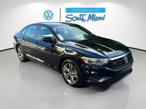 2021 Volkswagen Jetta 1.4T R-Line
