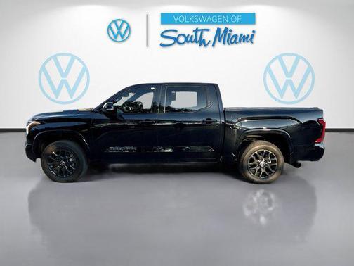 2024 Toyota Tundra Hybrid Platinum