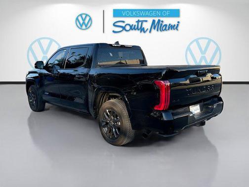 2024 Toyota Tundra Hybrid Platinum