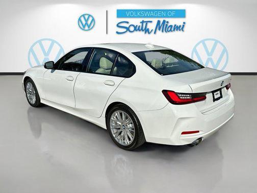 2023 BMW 330 330i