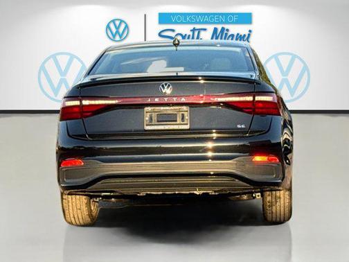 Deep Black Pearl 2026 Volkswagen Jetta 1.4T SE