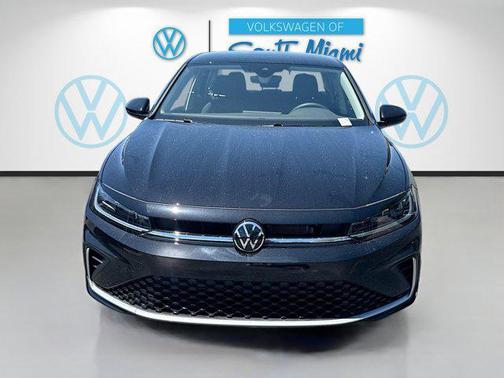 Deep Black Pearl 2026 Volkswagen Jetta 1.4T S